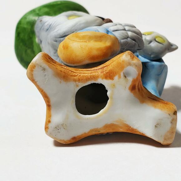 Vintage Enesco Mail Carrier Mailman Postman Owl Figure - Picture 4 of 4